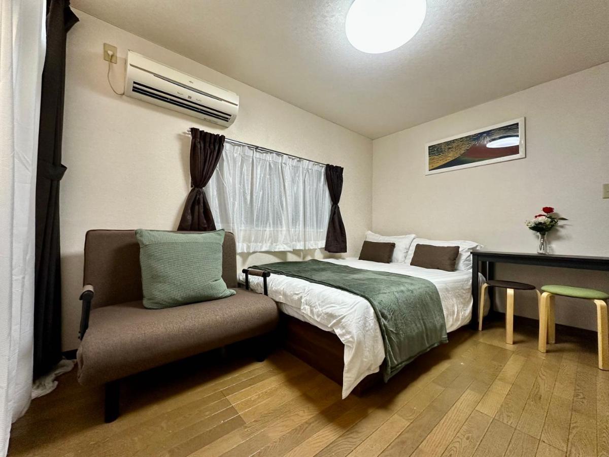 東京優先絶好のロケーション新宿大久保駅から1分 Apartamento